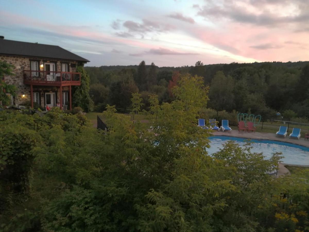 Condos Vacances Orford Magog Eksteriør billede